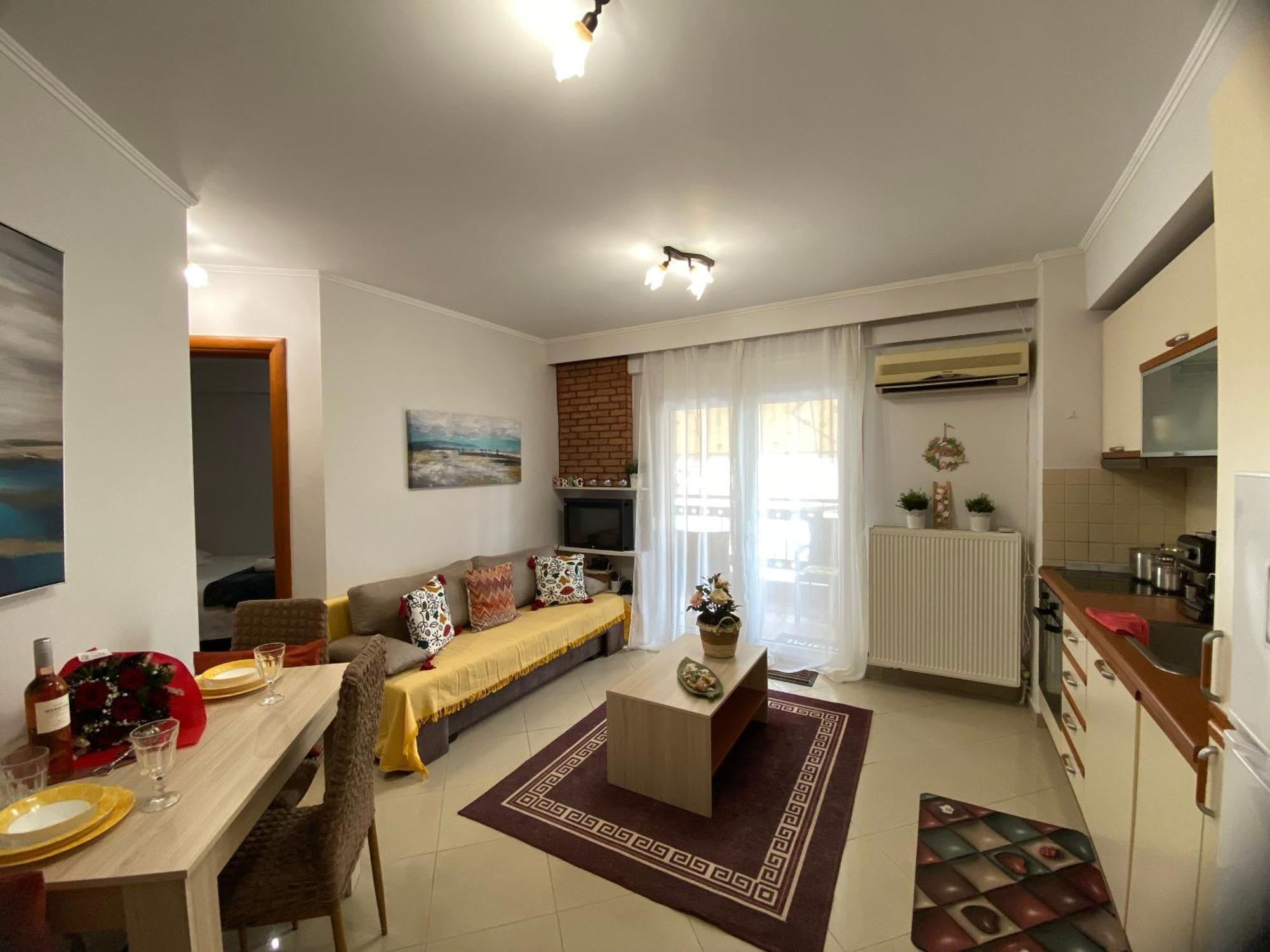 Penny's Luxury * Θεσσαλονίκη